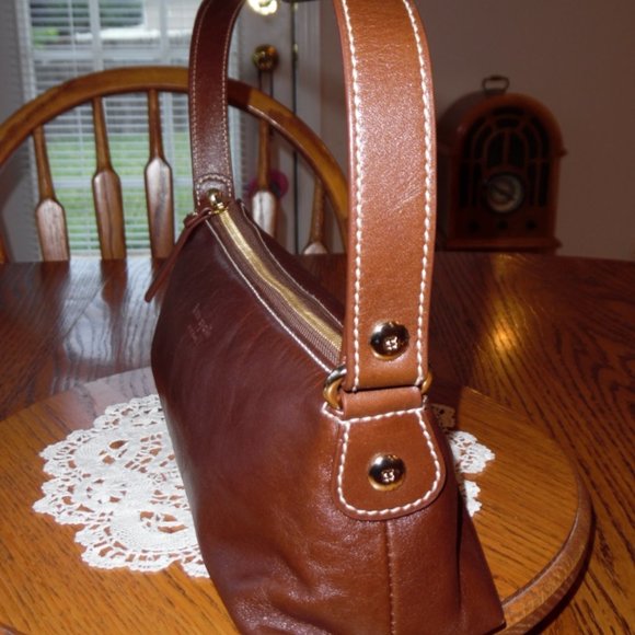 SALE.   Spade Brown Leather Bag.   SALE - Picture 3 of 10